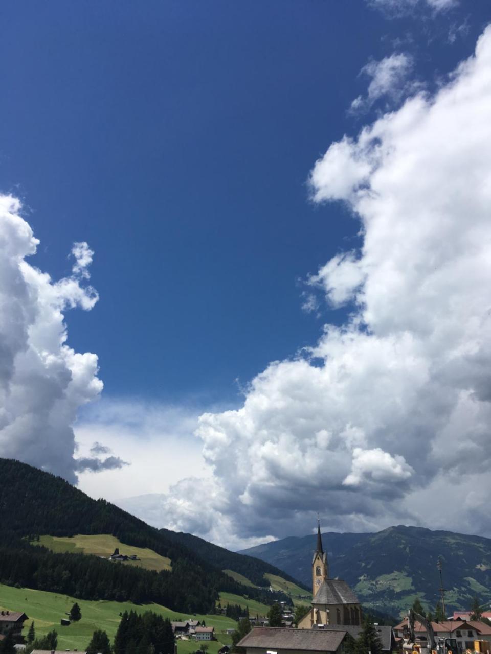 Piccolohotel Tempele Residence San Candido Exterior photo